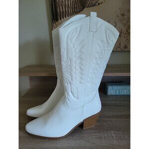 Riding Motorcycle Cow Girl Mid Calf White Boots Chunky Heel Size 10 Wedding